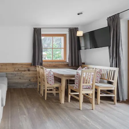 Chalet Ciasa Tino & Sara - Belaval Apartments Corvara In Badia Exterior photo