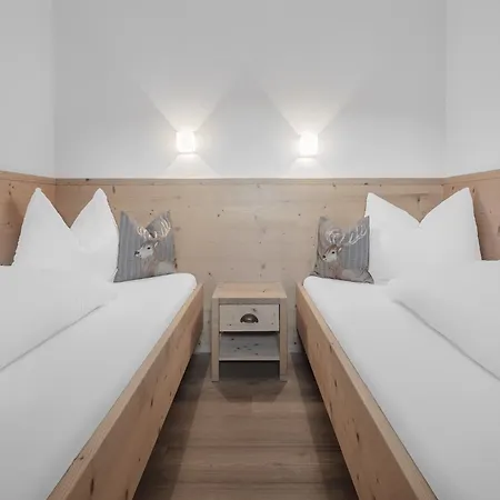 Chalet Ciasa Tino & Sara - Belaval Apartments Corvara In Badia Exterior photo